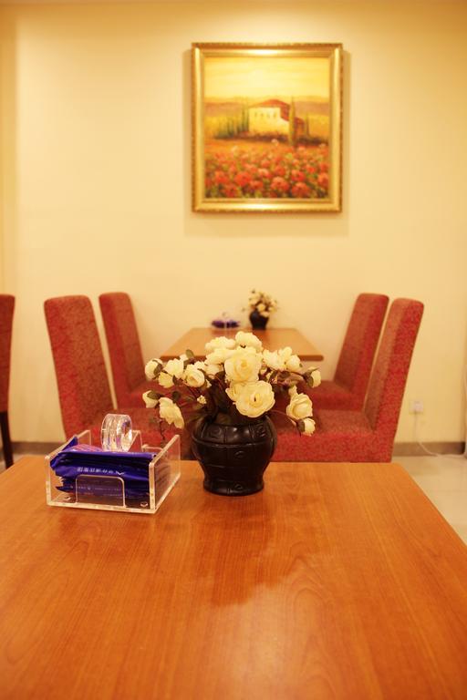 Hanting Hotel Changchun Qimao City Quarto foto